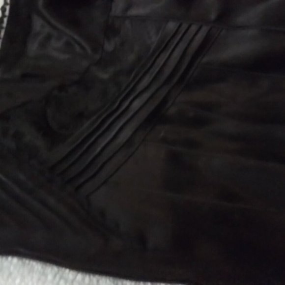 Corset Black With Trim Le Chateau Sizes S Pk8 - Picture 4 of 4